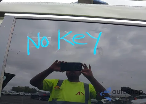 2019 Jeep Cherokee Limited 4X4 from USA, damaged, VIN 1C4PJMDX2KD251690